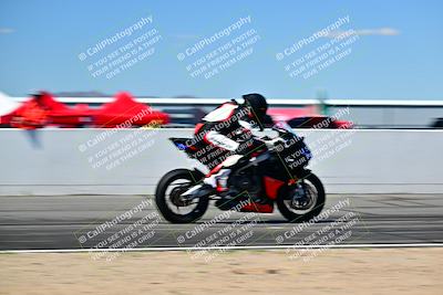 media/Mar-25-2024-Moto Forza (Mon) [[8d4319bd68]]/3-Intermediate Group/Session 4 (Front Straight Speed Pans)/